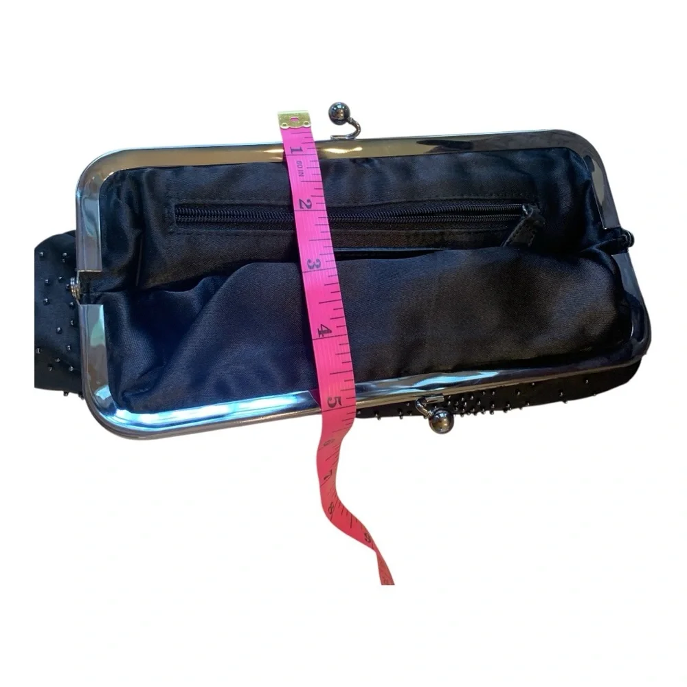 Vintage Express Black‎ Satin Beaded Snap Ball Closure Clutch Purse